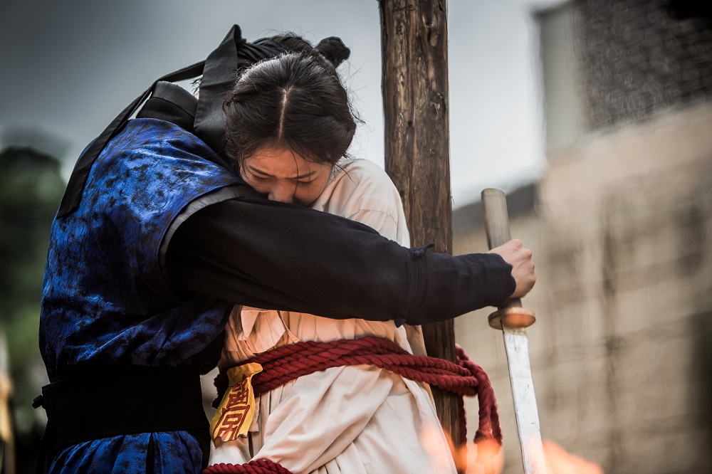 《魔女宝鉴》剧照第26张图片