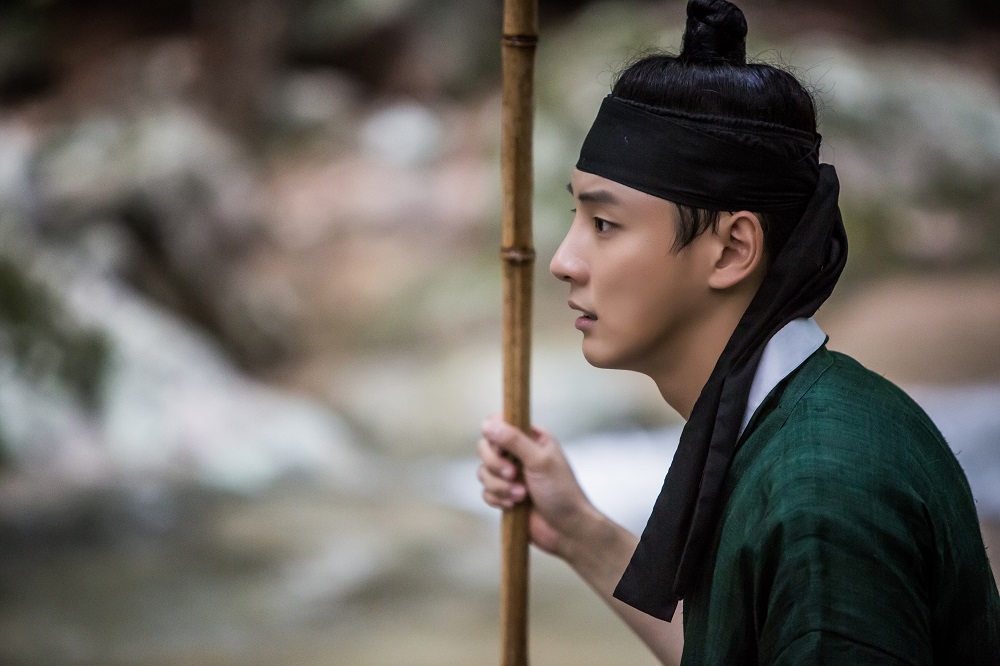 《魔女宝鉴》剧照第22张图片