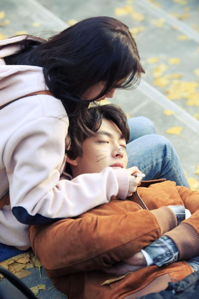 《任意依恋》剧照第41张图片