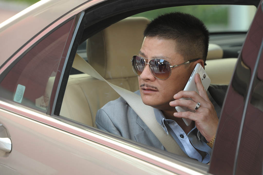 《完美叛侣》剧照第14张图片