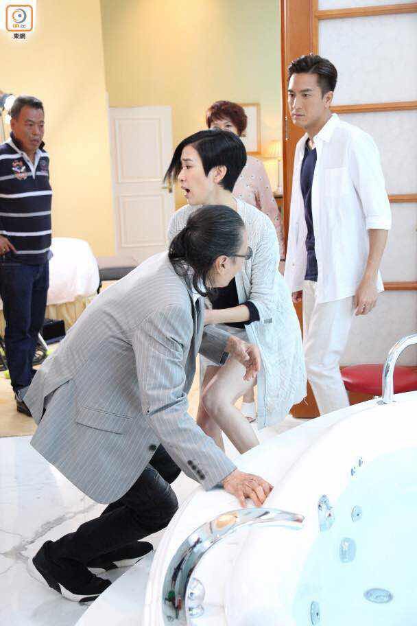 《赌城群英会》剧照第33张图片