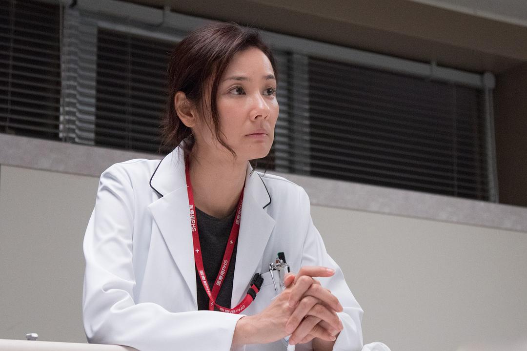 《医疗小组：达芬奇女士的诊断》海报第15张图片