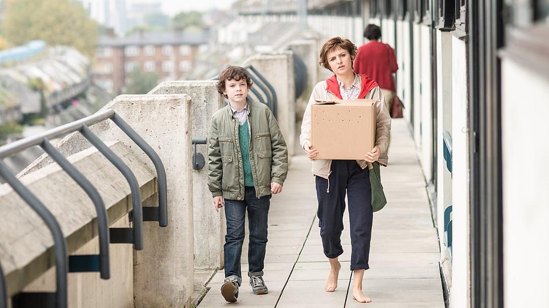 《爱你,妮娜》剧照