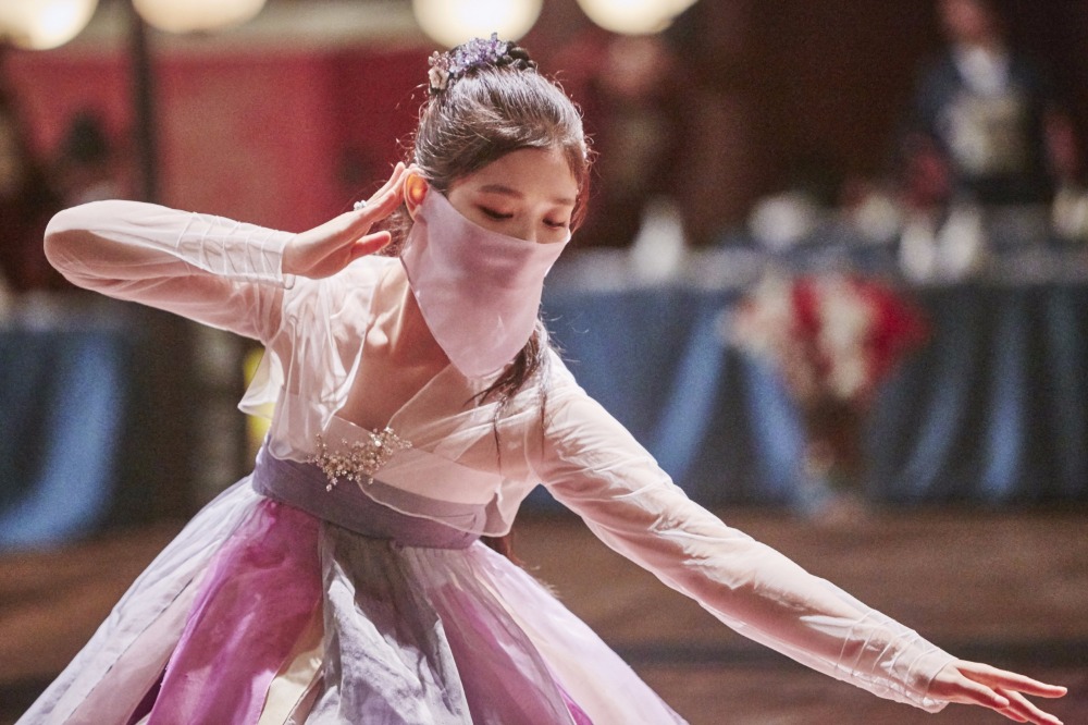 《云画的月光》剧照第24张图片