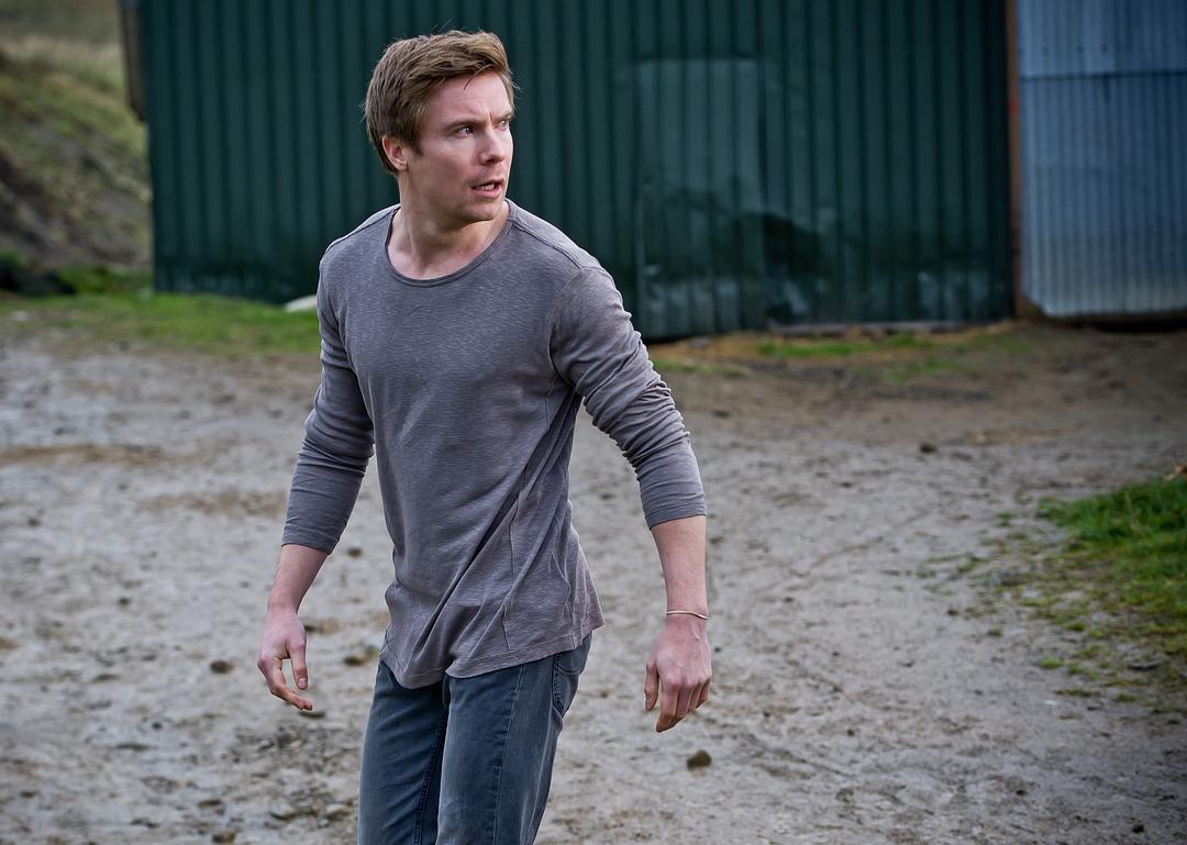 《谁是凶手》海报第7张图片