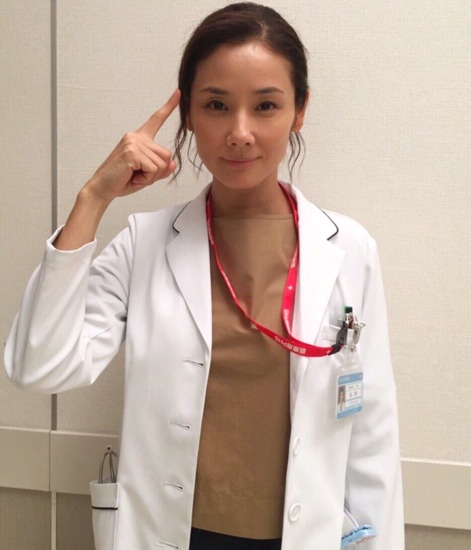 《医疗小组：达芬奇女士的诊断》海报第28张图片