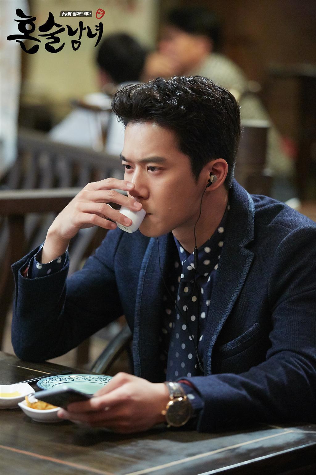 《独酌男女》剧照第3张图片