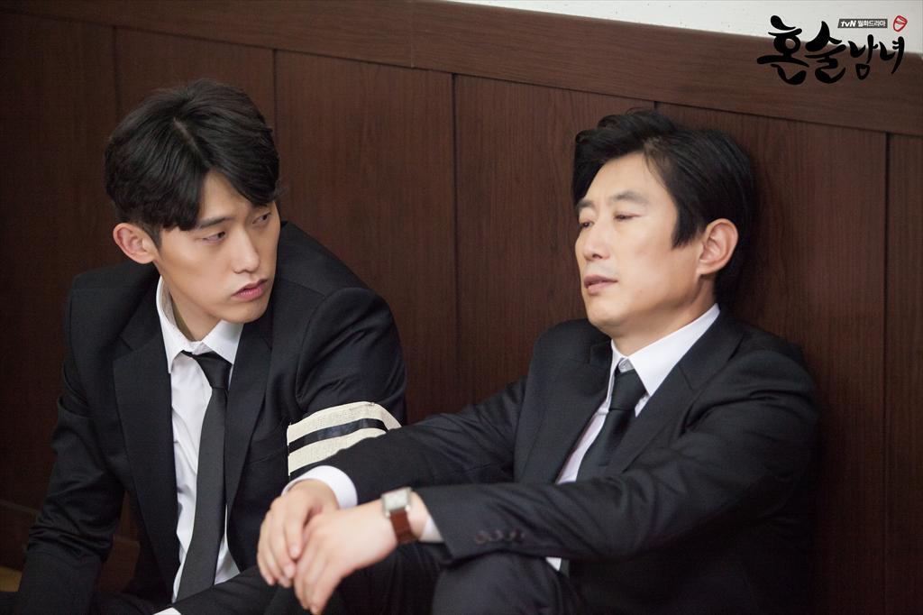 《独酌男女》剧照第19张图片