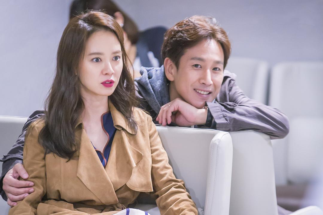 《这周，妻子要劈腿了》剧照第20张图片