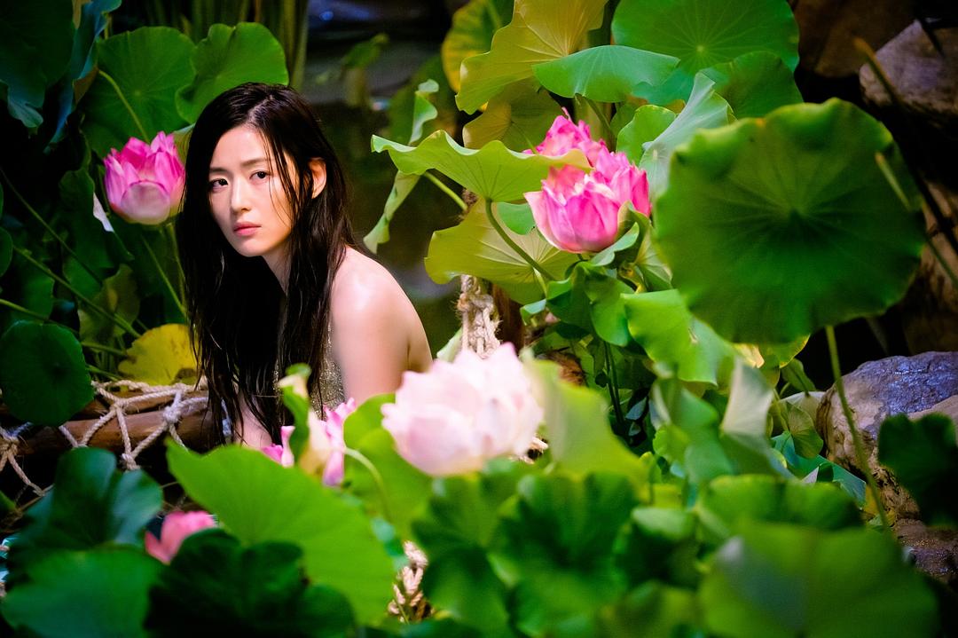 《蓝色大海的传说》剧照第17张图片