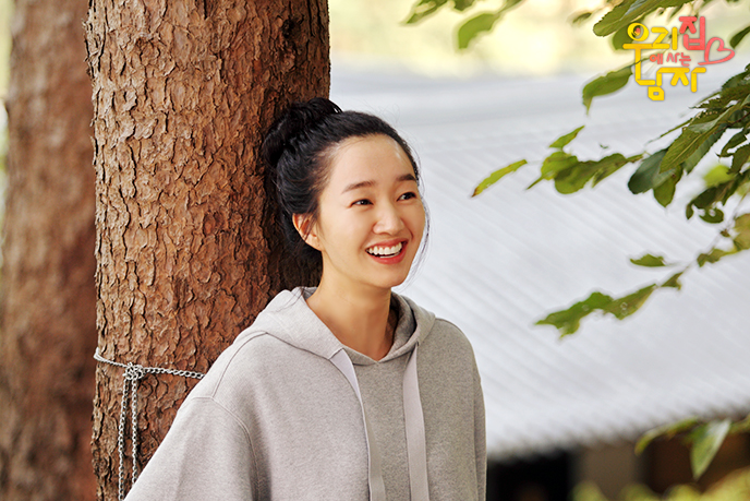 《住在我家的男人》海报第16张图片