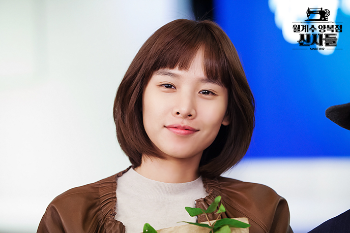 《月桂树西装店的绅士们》剧照第45张图片