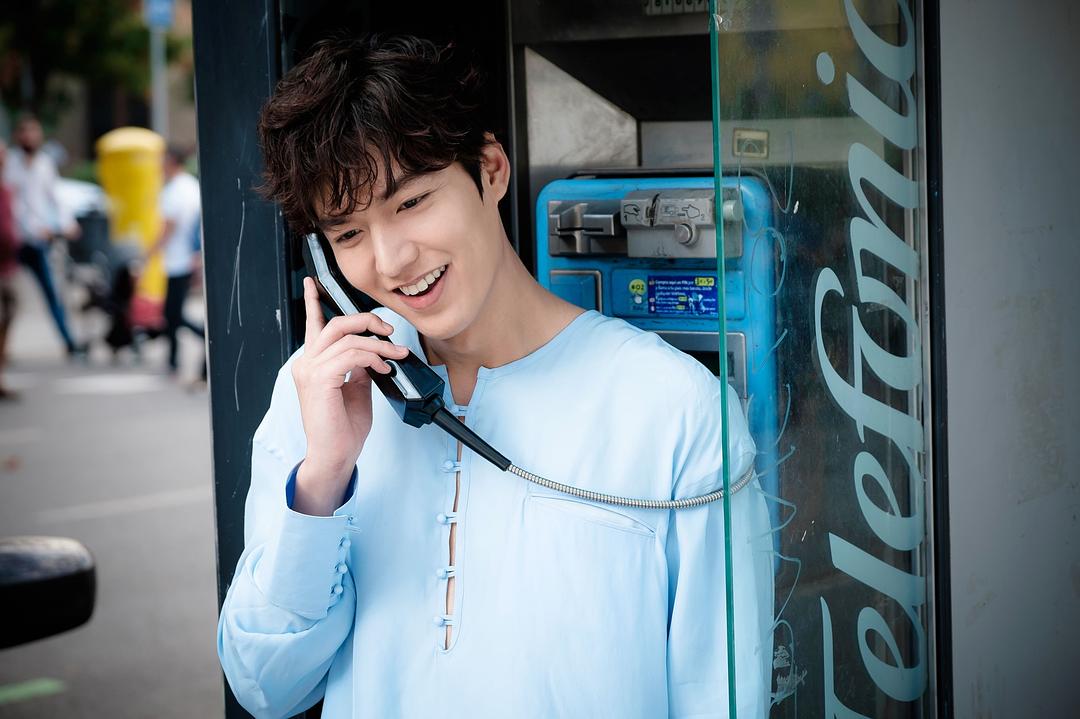 《蓝色大海的传说》剧照第30张图片