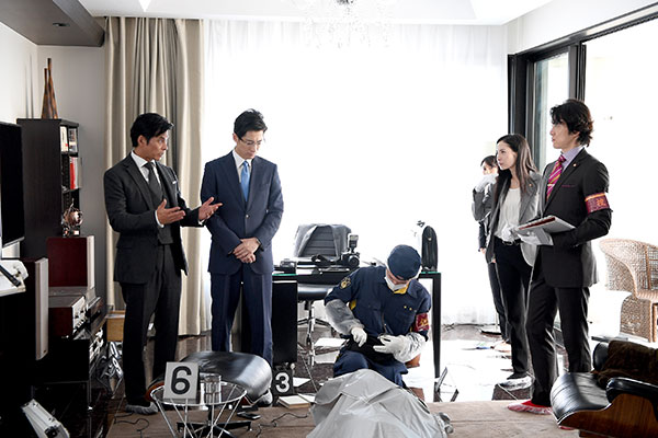 《IQ246：华丽事件簿》剧照