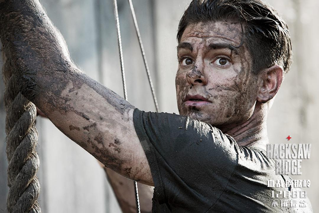 《血战钢锯岭》海报第19张图片