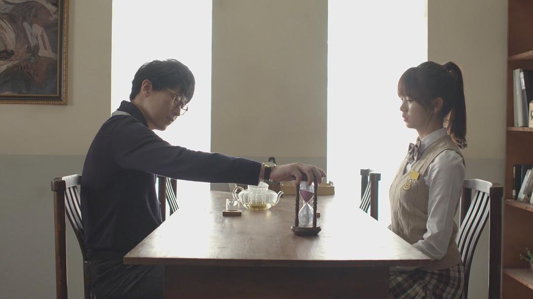 《噩梦老师》剧照第11张图片