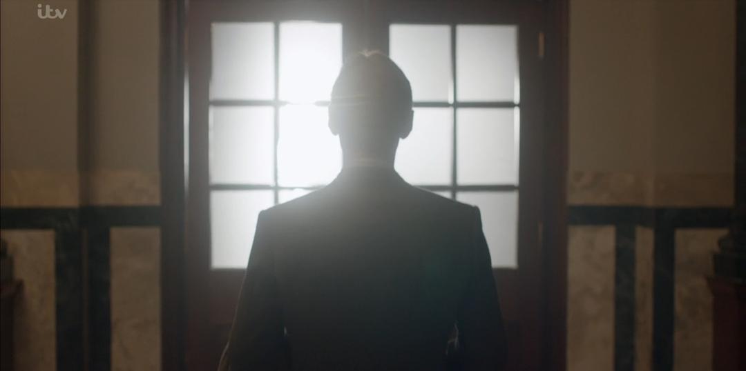 《繁华酒店》剧照第33张图片