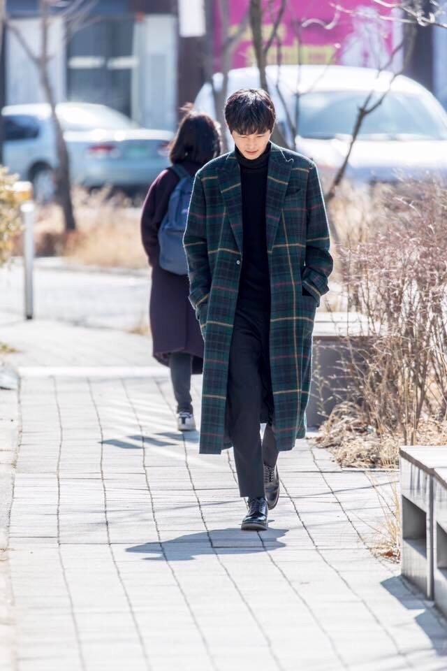 《内向的老板》剧照第16张图片