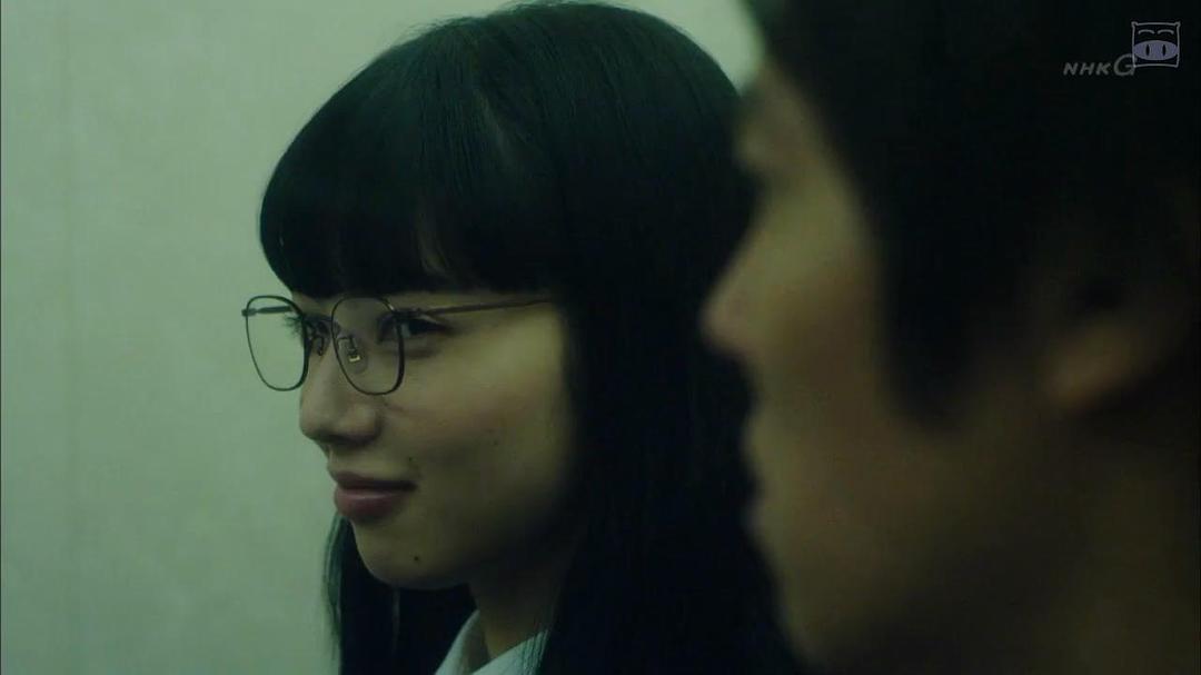 《Thrill红之章警视厅庶务科瞳的破案笔记》海报第11张图片