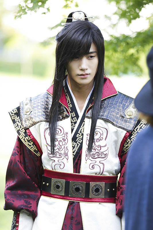 《花郎》剧照第59张图片