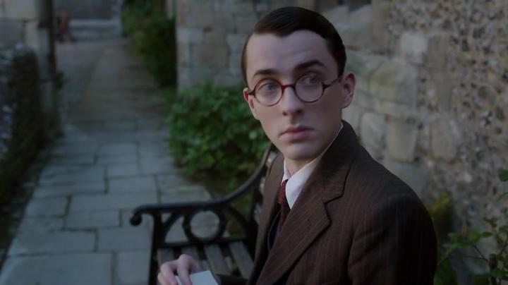 《衰落与瓦解》剧照