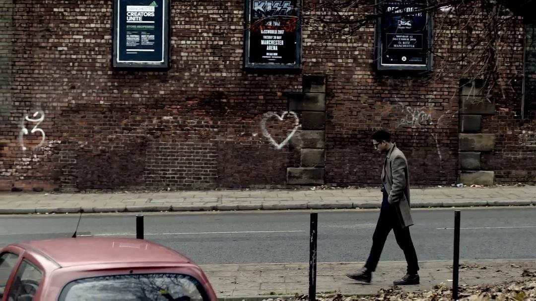 《偷拐抢骗第一季》剧照第36张图片