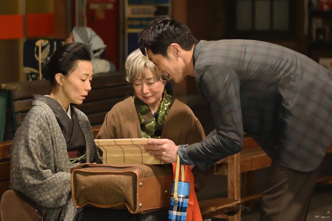 《雏鸟》剧照第29张图片