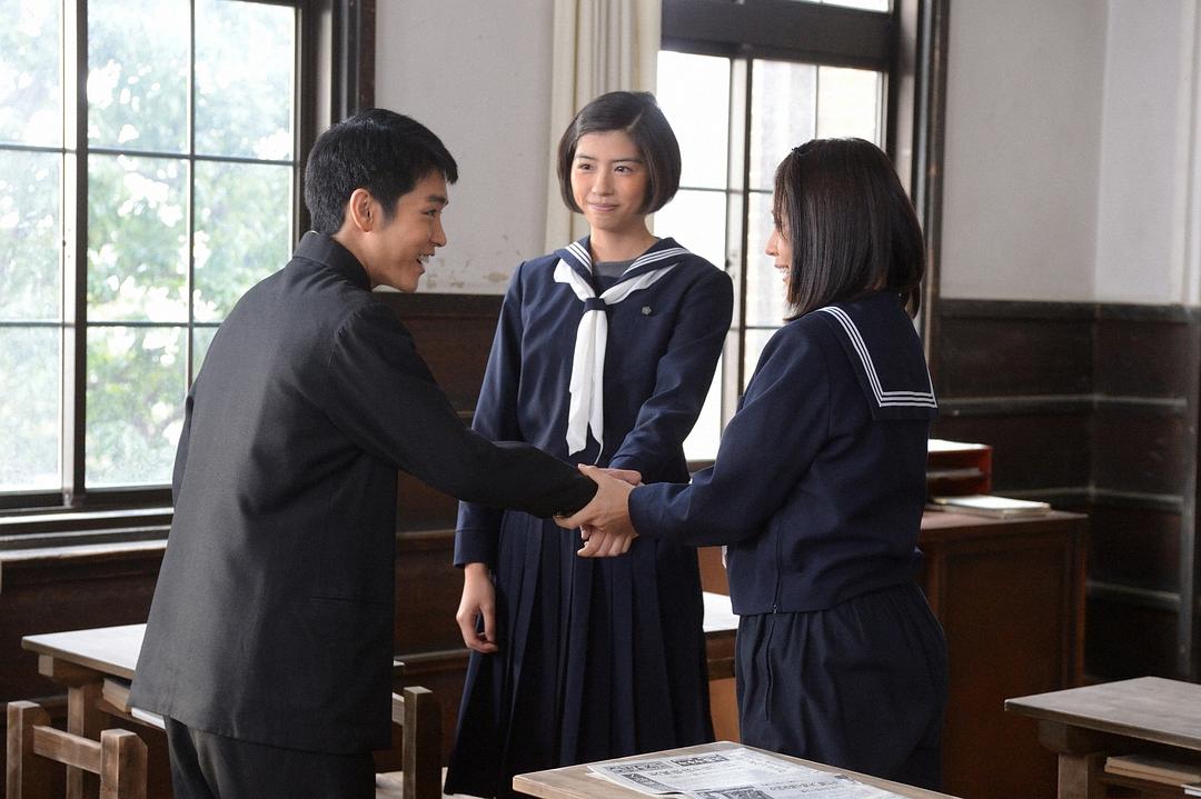 《雏鸟》剧照第23张图片