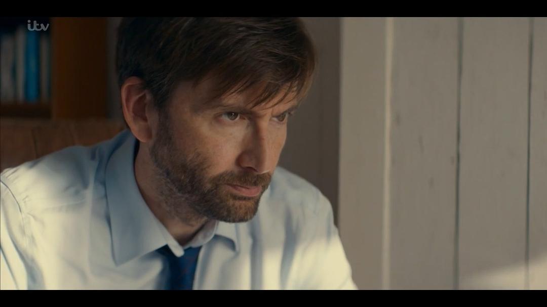 《小镇疑云第三季》海报第46张图片