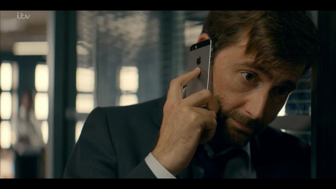 《小镇疑云第三季》海报第43张图片