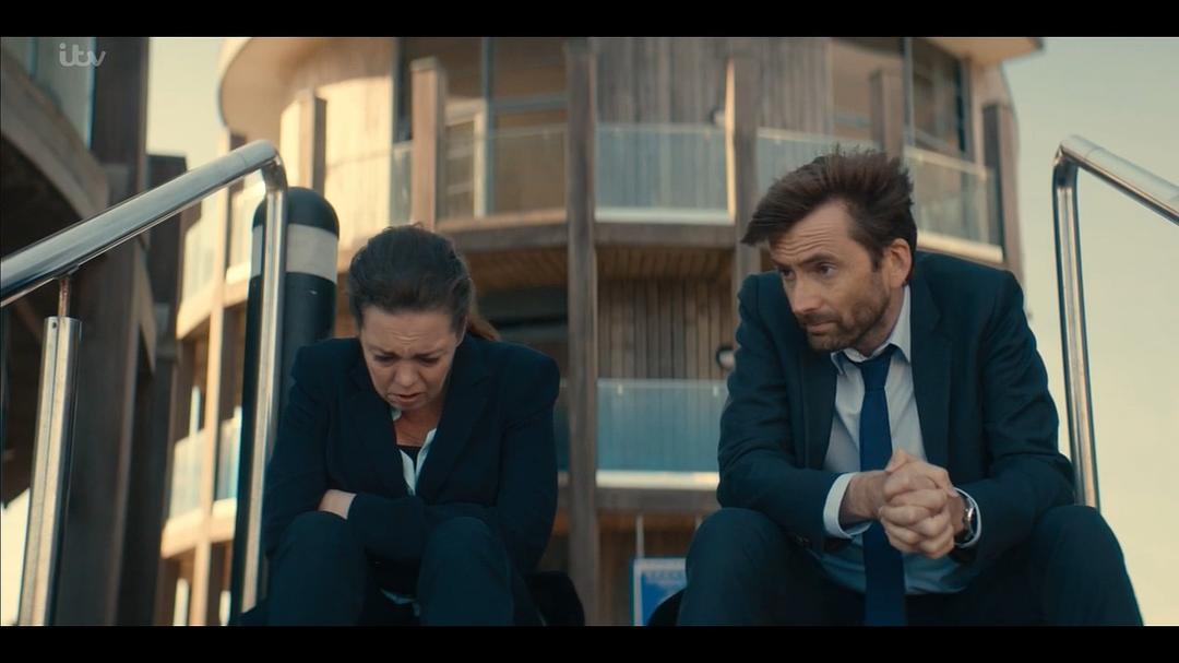 《小镇疑云第三季》海报第29张图片