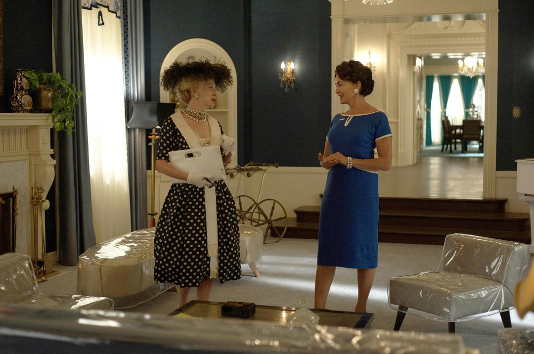 《宿敌：贝蒂和琼第一季》剧照第44张图片