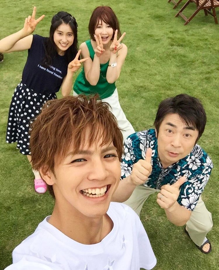 《哥哥太爱我了怎么办》剧照第21张图片