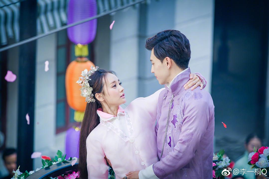 《海棠经雨胭脂透》剧照第5张图片