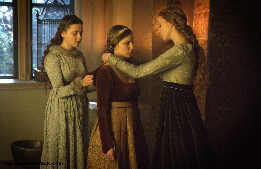 《白王后》剧照第15张图片