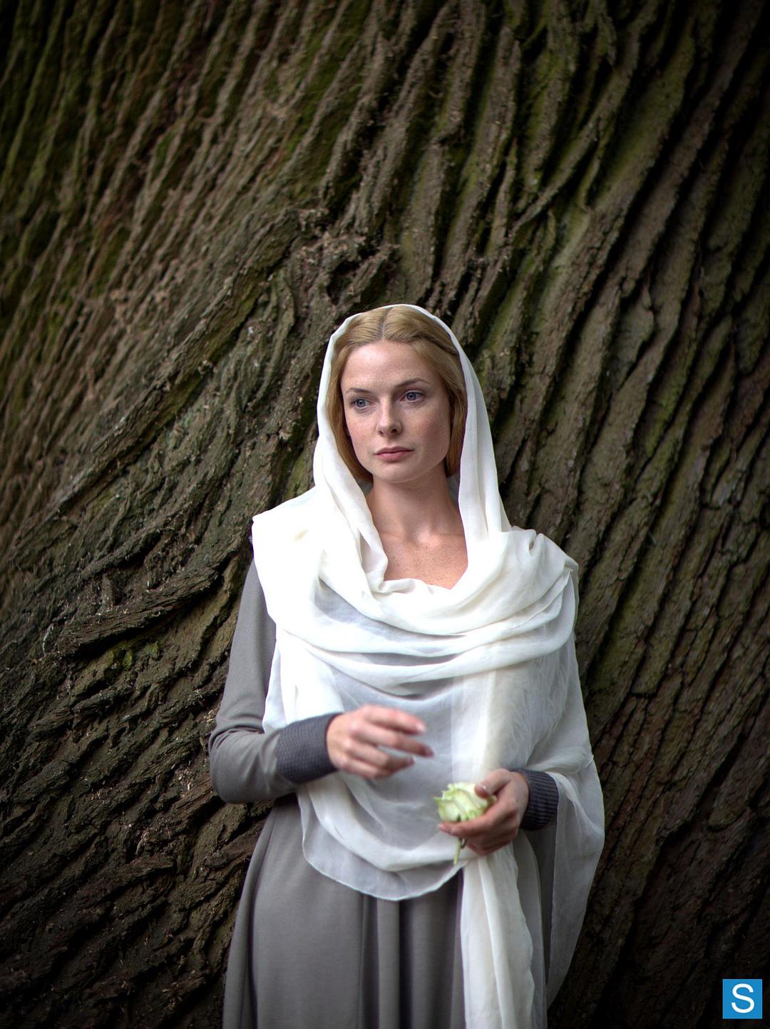 《白王后》剧照第13张图片