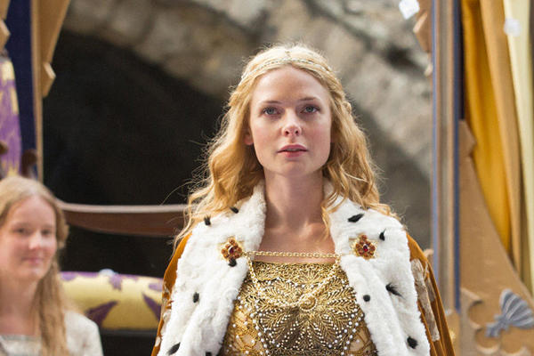 《白王后》剧照第35张图片