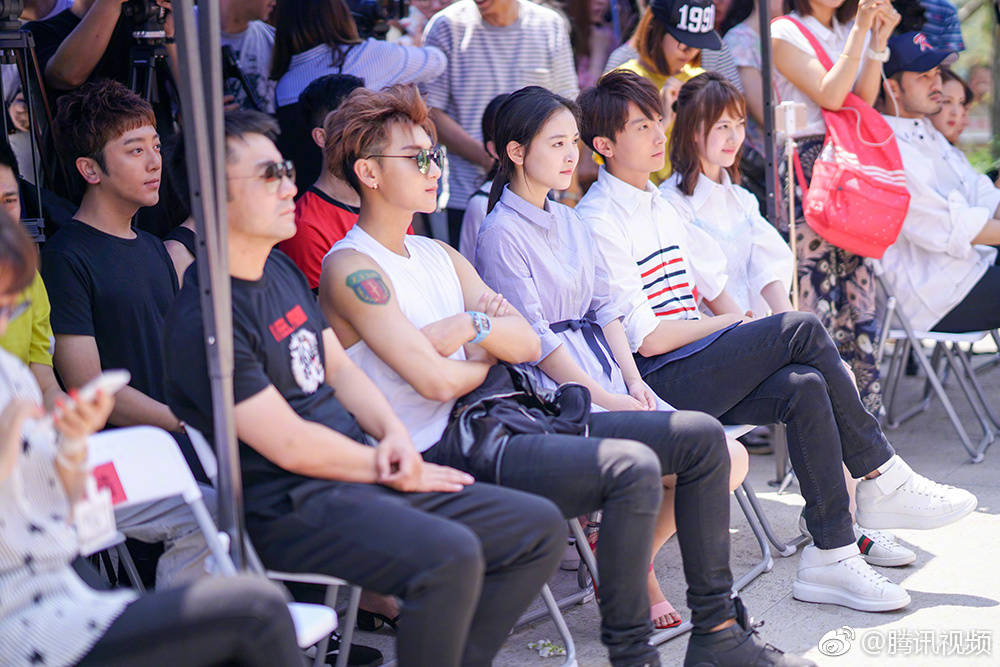 《夜空中最闪亮的星》剧照第59张图片