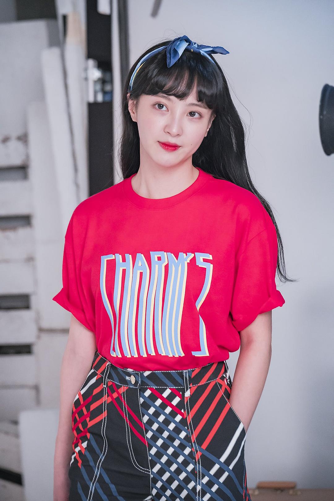 《人孔：奉必梦游仙境》剧照第31张图片