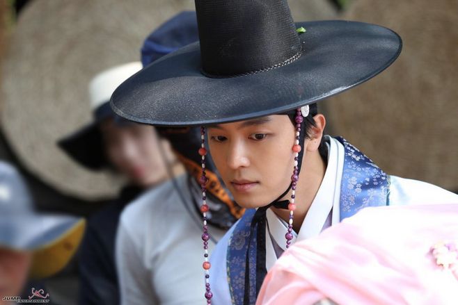 《七日的王妃》剧照第47张图片