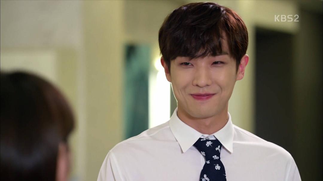 《爸爸好奇怪》剧照第10张图片