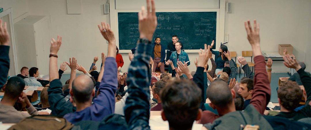 《每分钟120击》海报第16张图片