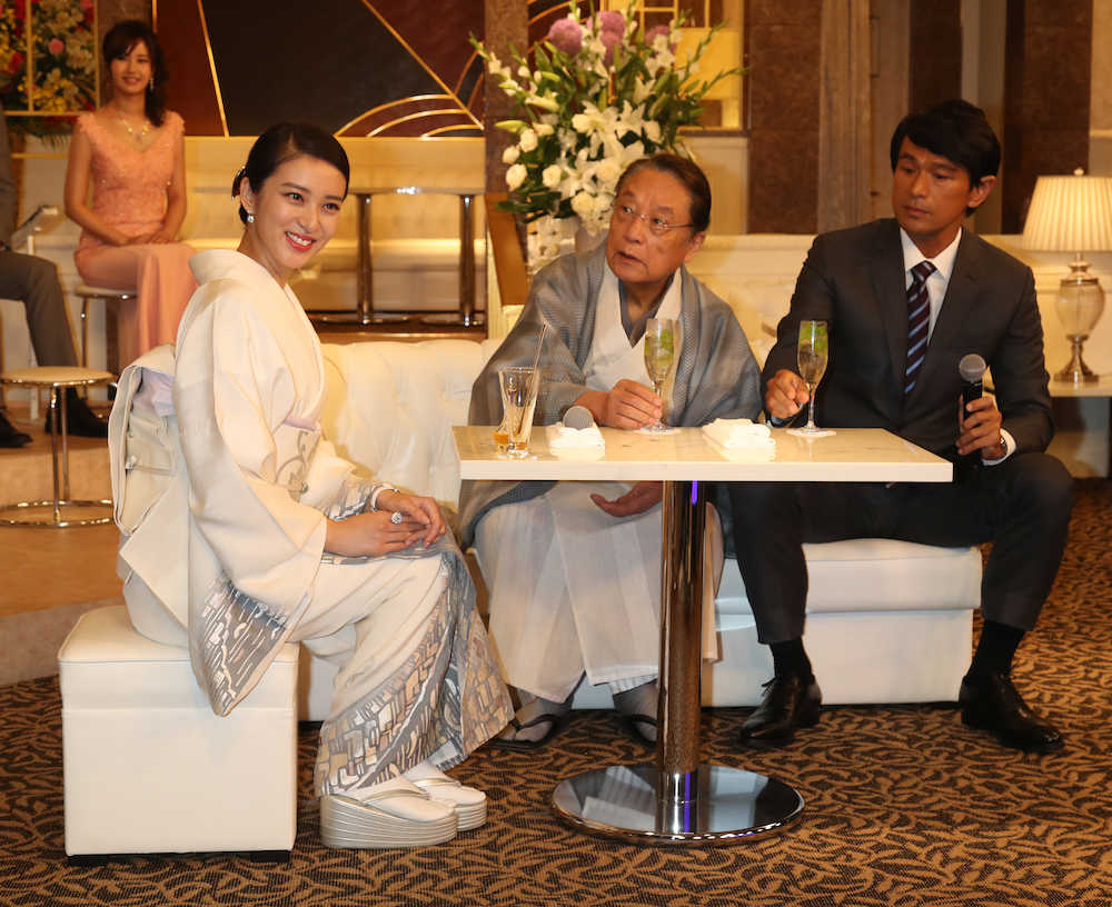 《黑皮记事本》剧照第22张图片