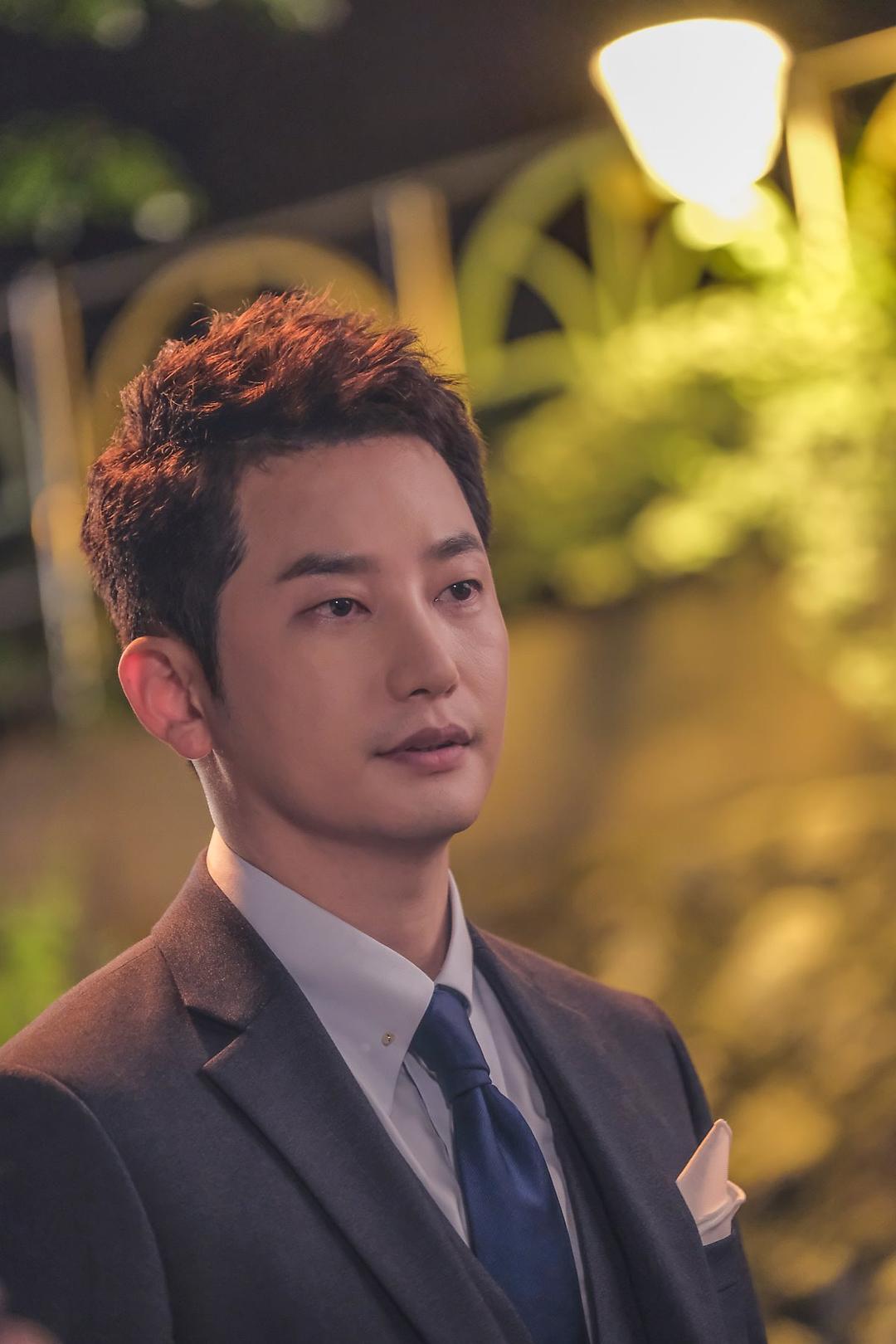 《我黄金光辉的人生》剧照