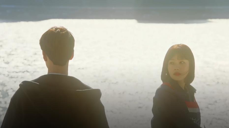 《她爱上了我的谎》剧照