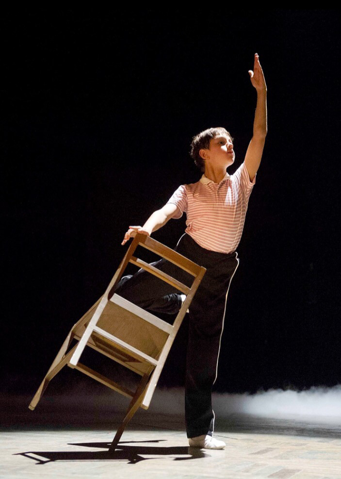 《跳出我天地音乐剧》海报