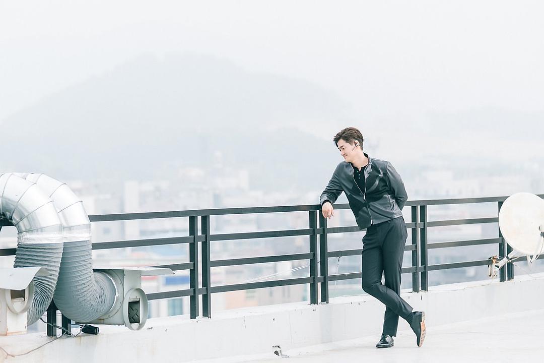 《疯狗》剧照第26张图片