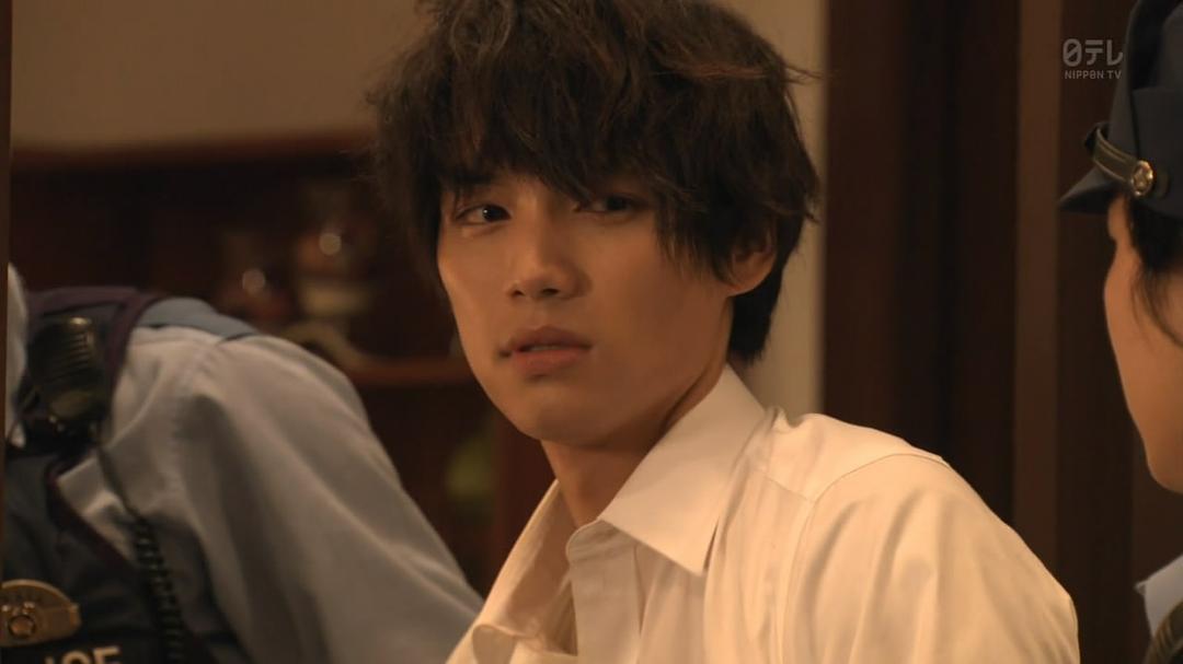 《即使爱，也有秘密》剧照第34张图片