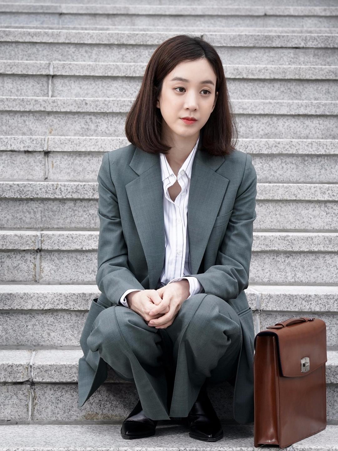 《魔女的法庭》剧照第29张图片