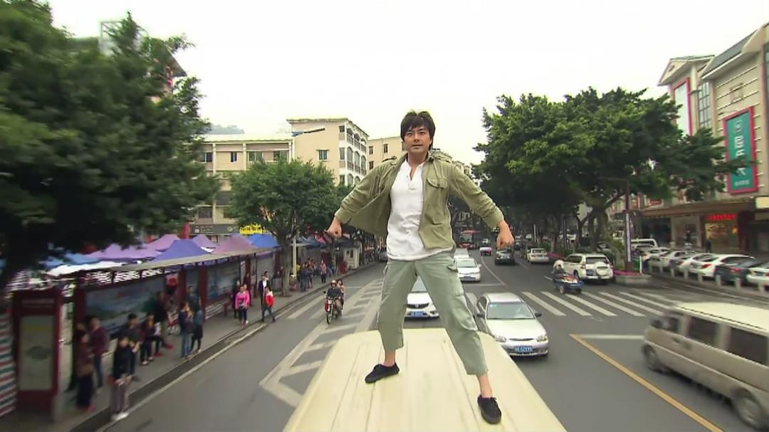 《超时空男臣》剧照第60张图片